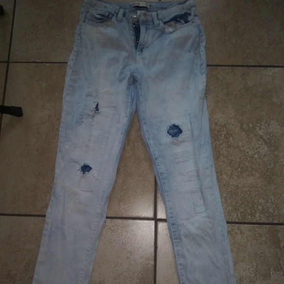 Junior size jeans - Picture 1 of 1